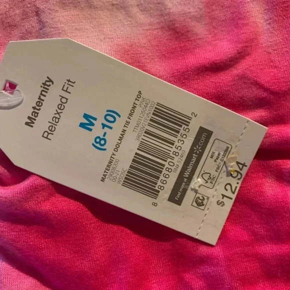 NWT Time & Tru Womenโs Maternity Top Size Medium - Picture 10 of 10